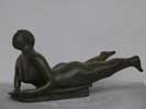 Surfeuse I. sculpture Bronze.